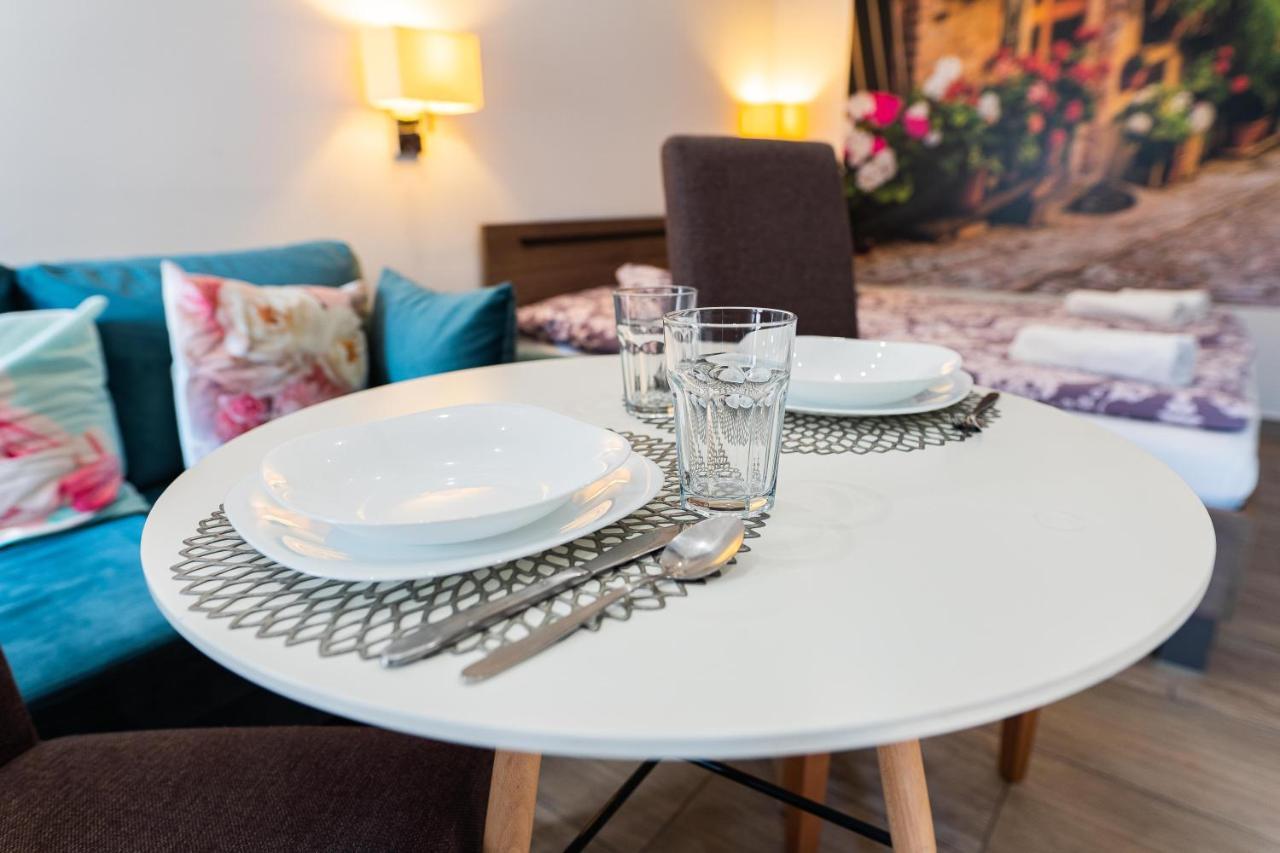 Allium Apartment Makó Extérieur photo